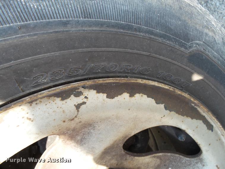 image for item K1121 1999 Ford F150 pickup truck