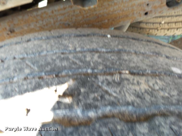 image for item K1121 1999 Ford F150 pickup truck