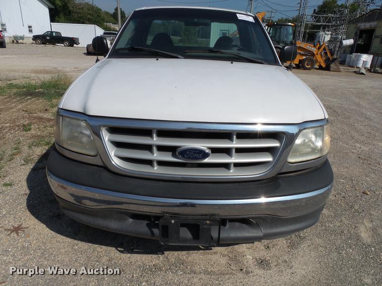 image for item K1121 1999 Ford F150 pickup truck
