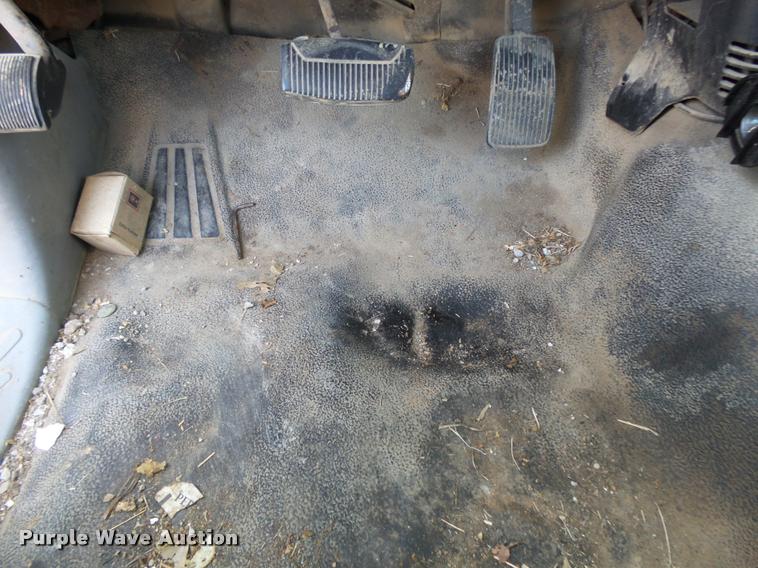 image for item K1121 1999 Ford F150 pickup truck