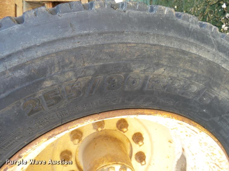 image for item K1122 1988 Chevrolet C60 flatbed truck