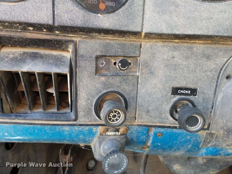 image for item K1122 1988 Chevrolet C60 flatbed truck