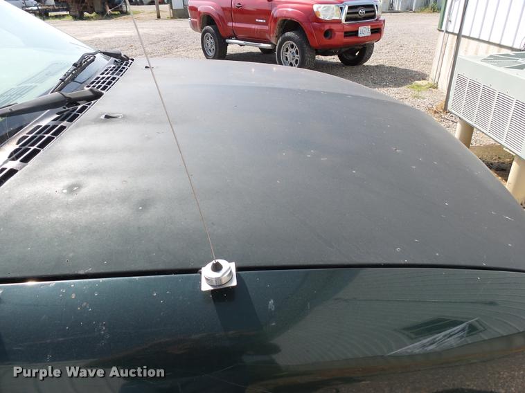 image for item K1123 2001 Chevrolet S10 Ext. Cab pickup truck