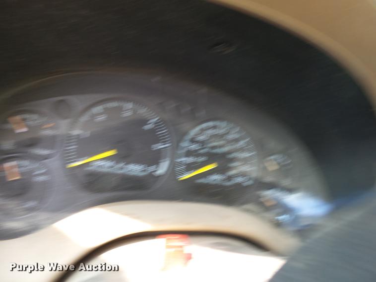 image for item K1123 2001 Chevrolet S10 Ext. Cab pickup truck