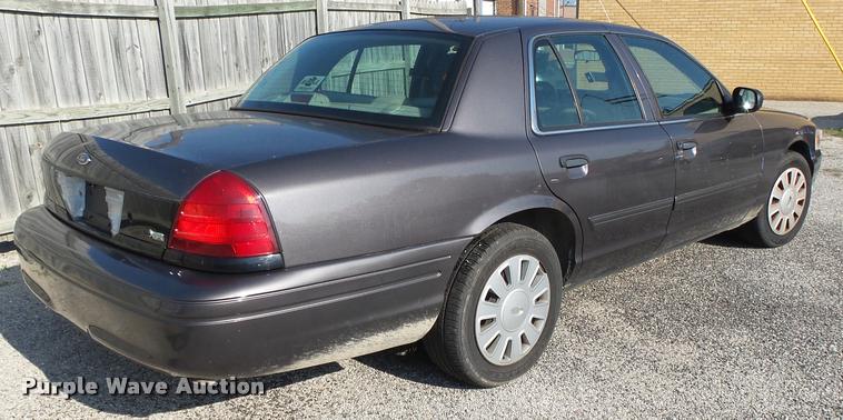 image for item K1124 2009 Ford Crown Victoria Police Interceptor
