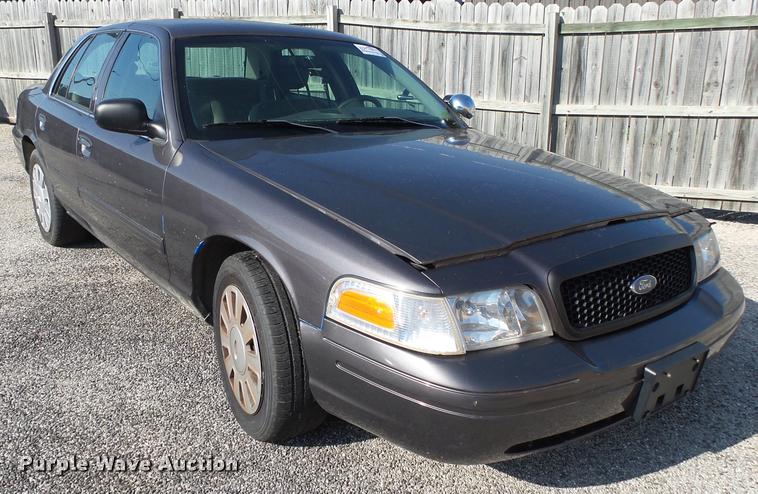 image for item K1124 2009 Ford Crown Victoria Police Interceptor