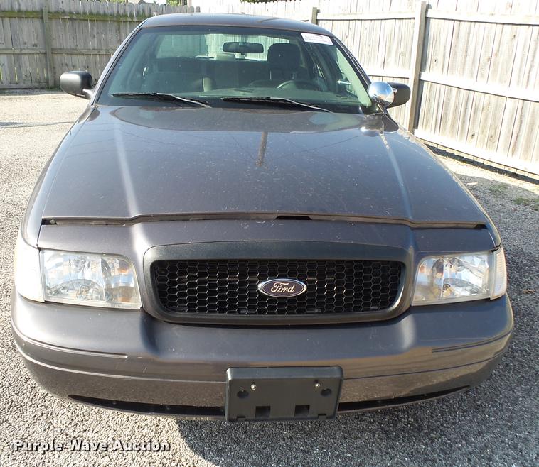 image for item K1124 2009 Ford Crown Victoria Police Interceptor