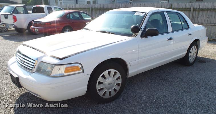 image for item K1125 2007 Ford Crown Victoria Police Interceptor