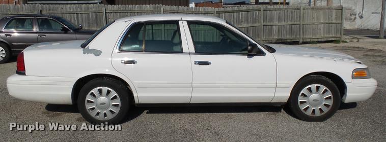 image for item K1125 2007 Ford Crown Victoria Police Interceptor