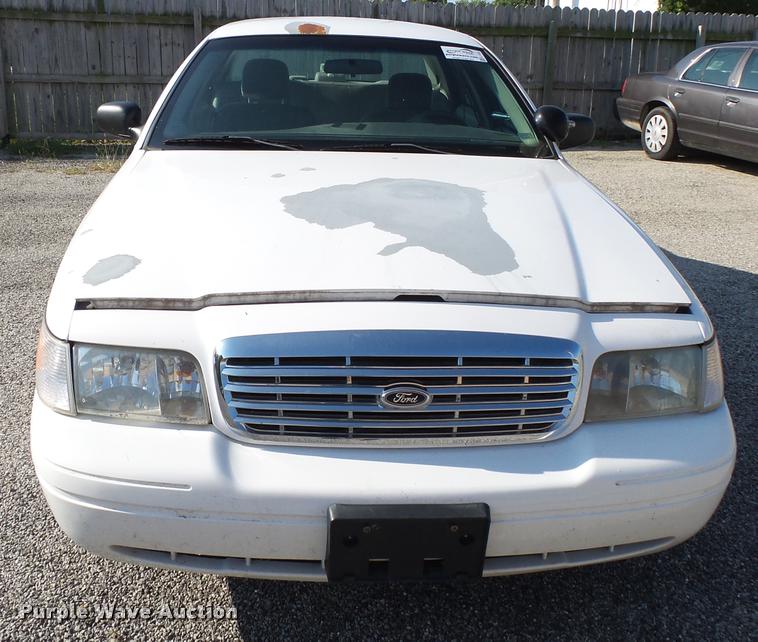 image for item K1125 2007 Ford Crown Victoria Police Interceptor