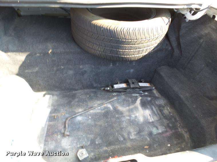 image for item K1125 2007 Ford Crown Victoria Police Interceptor