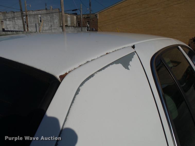 image for item K1125 2007 Ford Crown Victoria Police Interceptor