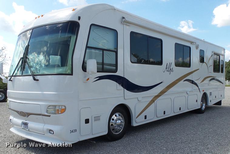image for item K1127 2005 Alfa See Ya RV