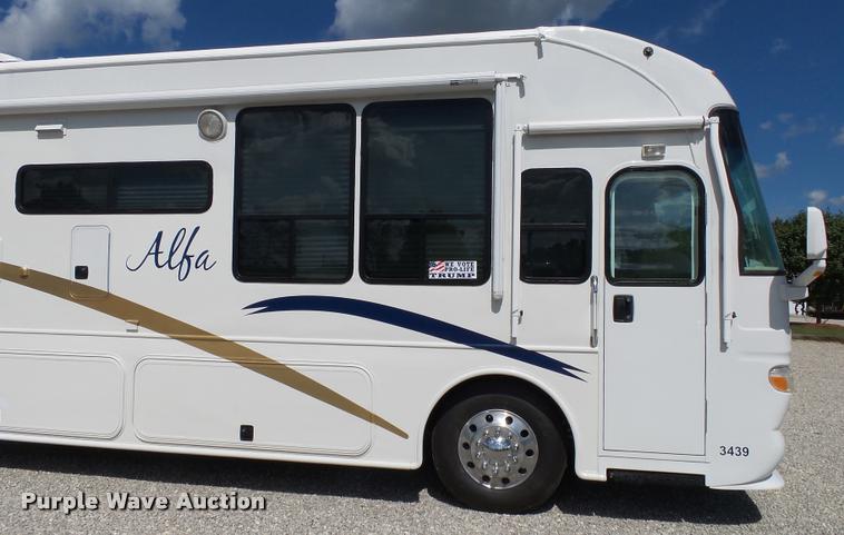 image for item K1127 2005 Alfa See Ya RV