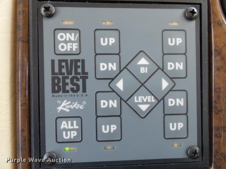 image for item K1127 2005 Alfa See Ya RV