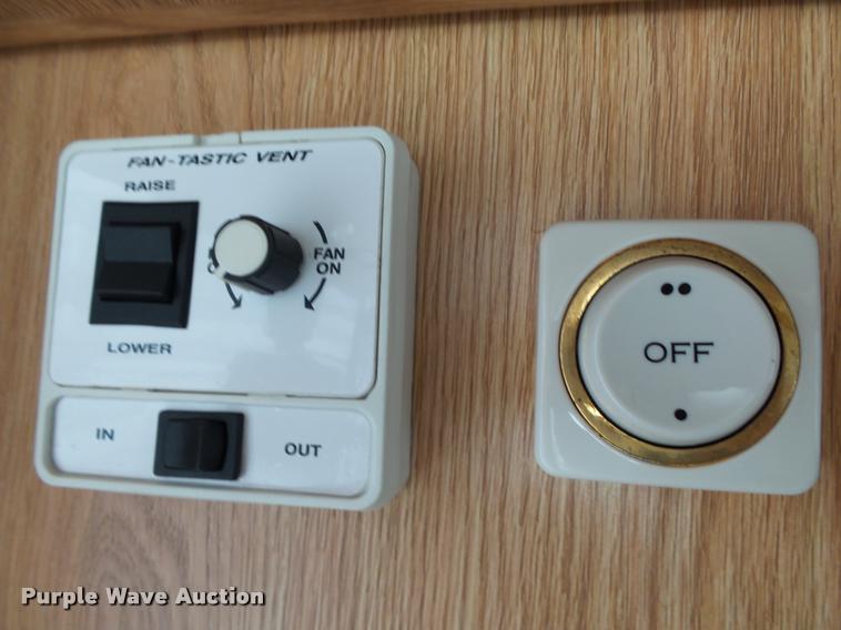 image for item K1127 2005 Alfa See Ya RV