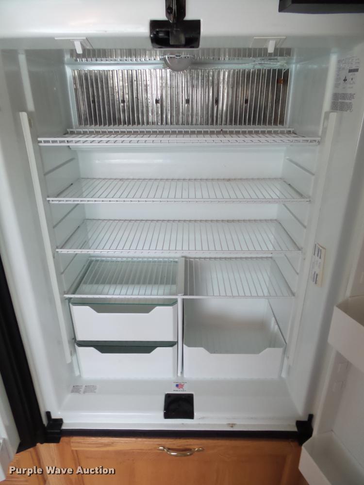 image for item K1127 2005 Alfa See Ya RV