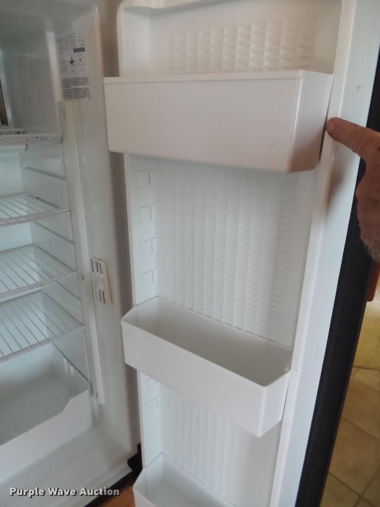 image for item K1127 2005 Alfa See Ya RV