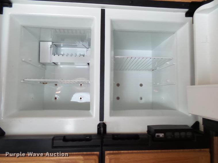 image for item K1127 2005 Alfa See Ya RV