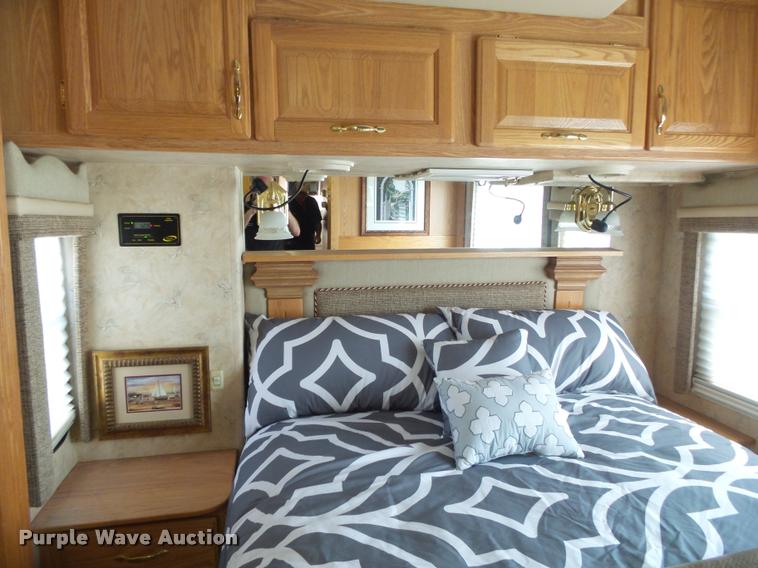 image for item K1127 2005 Alfa See Ya RV