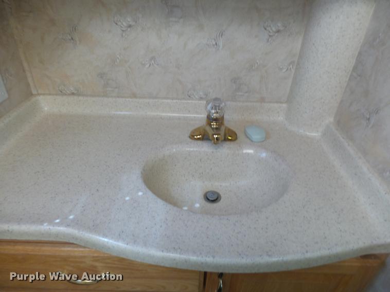 image for item K1127 2005 Alfa See Ya RV