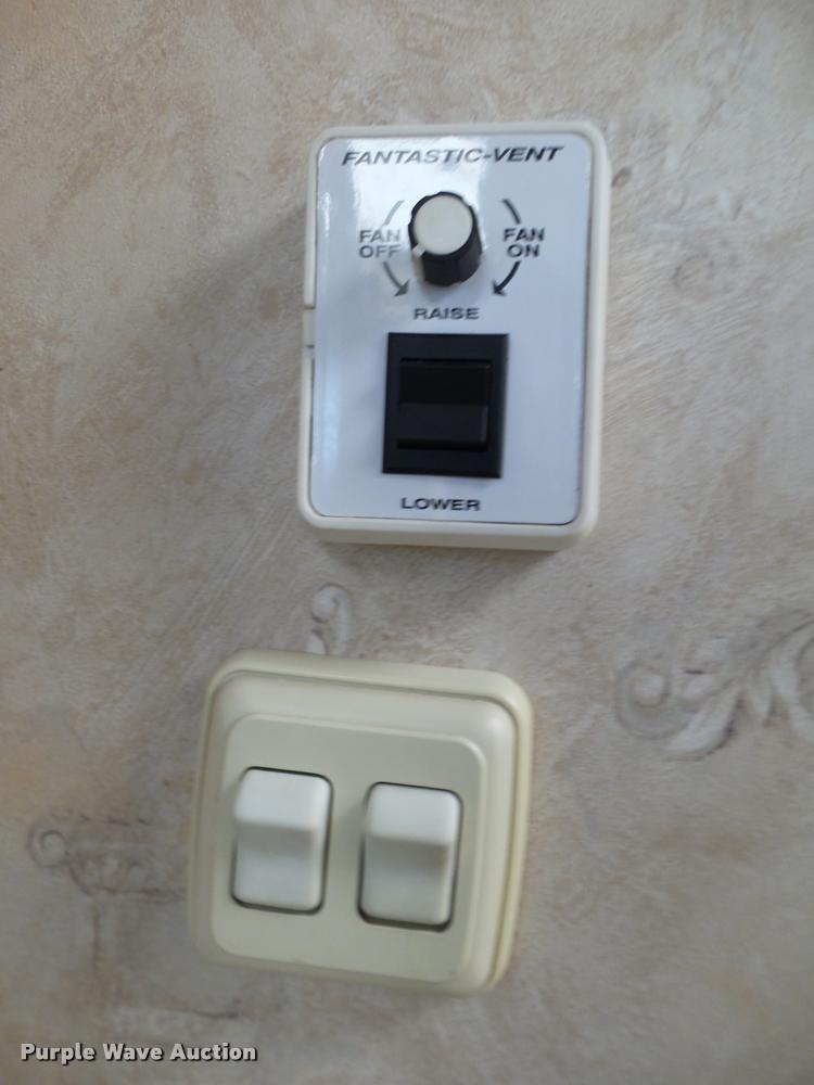 image for item K1127 2005 Alfa See Ya RV