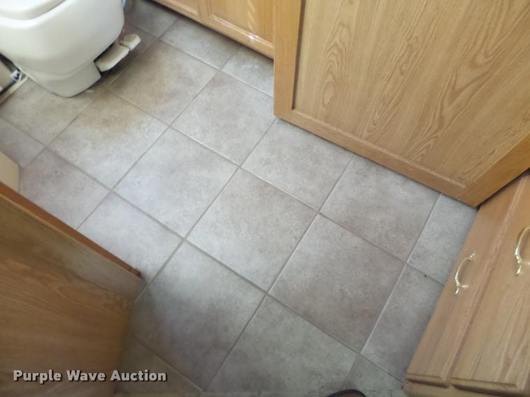 image for item K1127 2005 Alfa See Ya RV