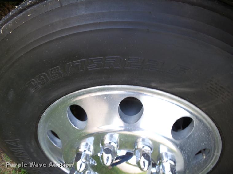 image for item K1127 2005 Alfa See Ya RV