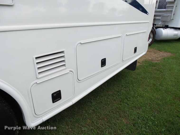 image for item K1127 2005 Alfa See Ya RV