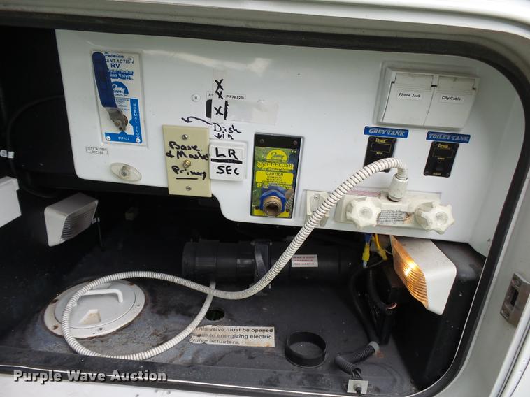 image for item K1127 2005 Alfa See Ya RV