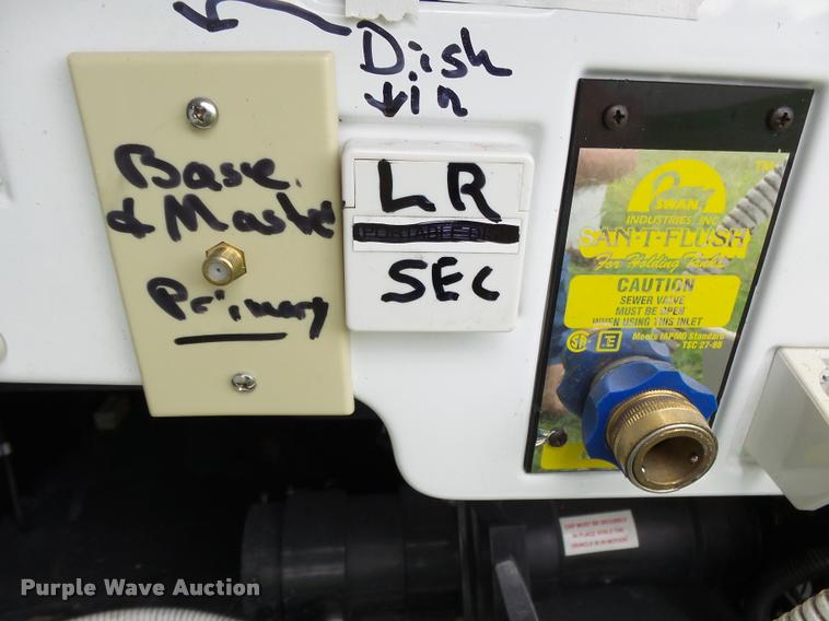 image for item K1127 2005 Alfa See Ya RV