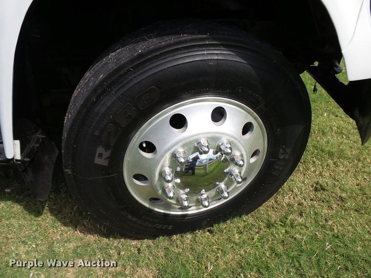 image for item K1128 1999 Ford F800 dump flatbed truck