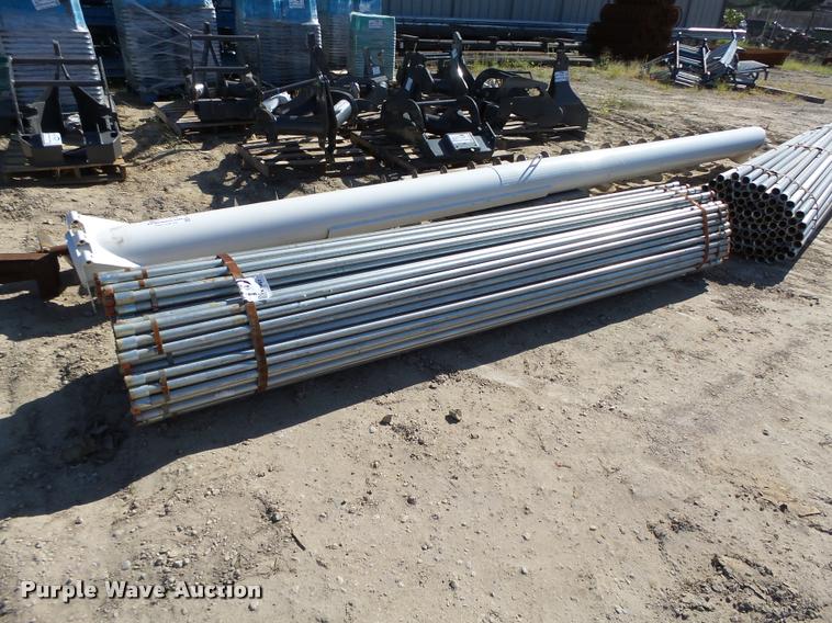 Approximately 165 galvanized threaded pipe in Dubuque, IA Item K1497