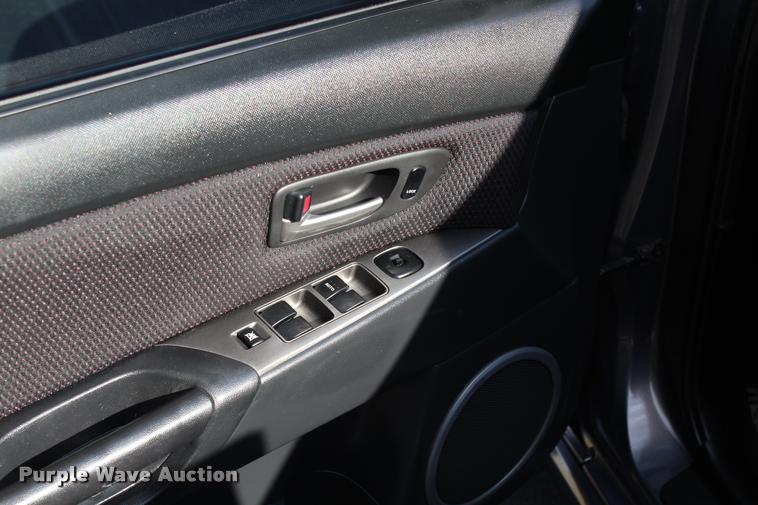 image for item K1952 2007 Mazda 3