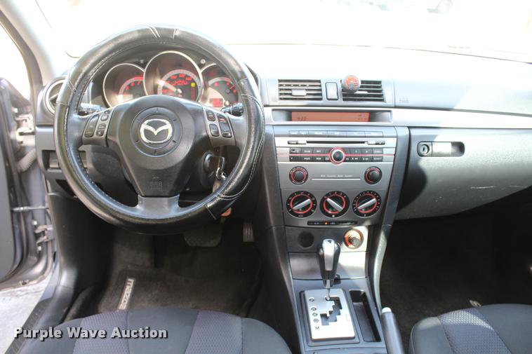 image for item K1952 2007 Mazda 3