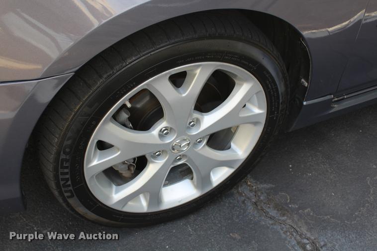 image for item K1952 2007 Mazda 3