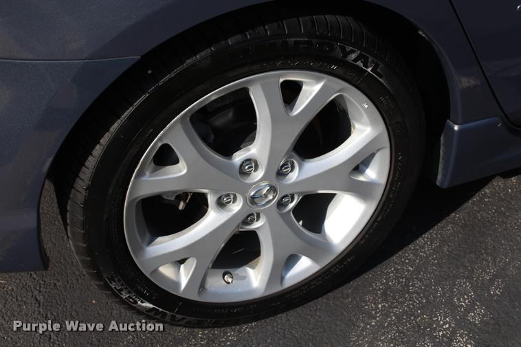 image for item K1952 2007 Mazda 3