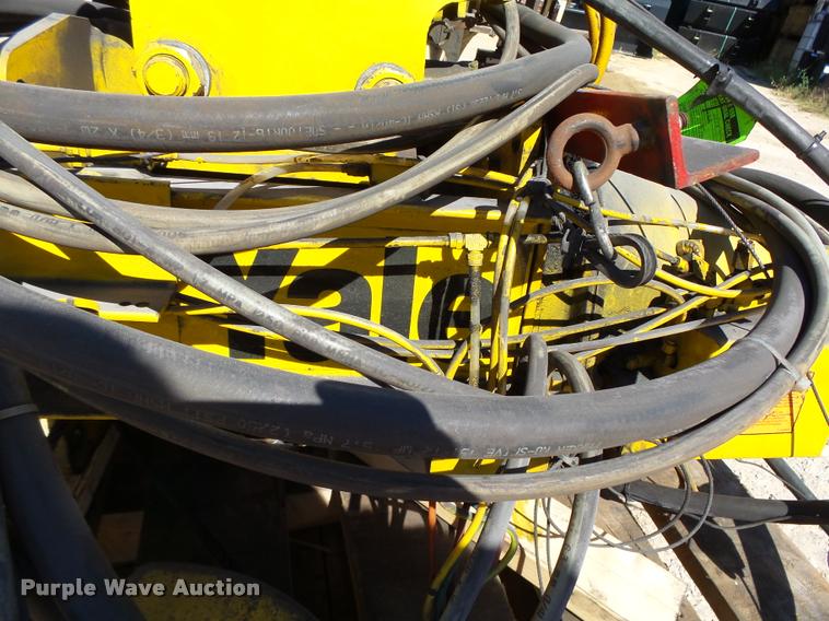 image for item K2008 Abell-Howe crane