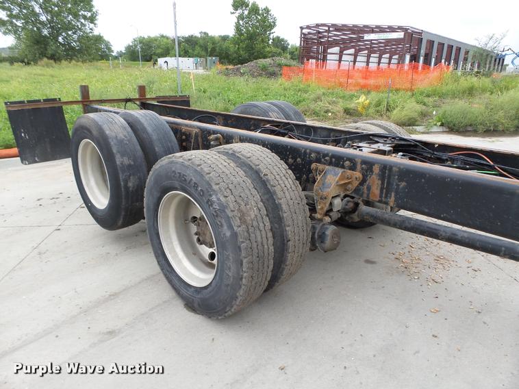 image for item K2060 2010 International Dura Star 4400 Ext. Cab truck chassis