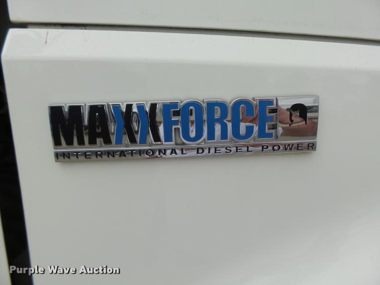 image for item K2060 2010 International Dura Star 4400 Ext. Cab truck chassis