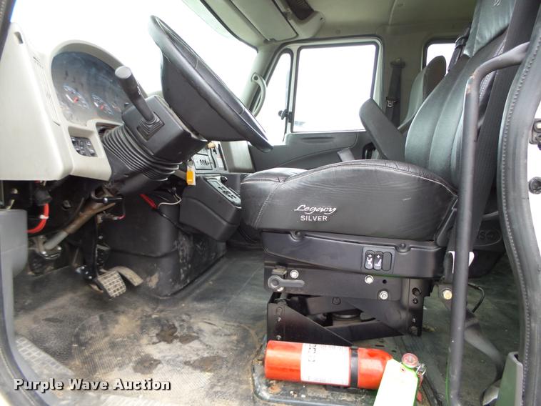 image for item K2060 2010 International Dura Star 4400 Ext. Cab truck chassis