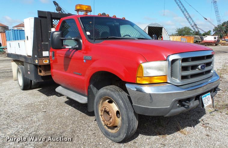 image for item K2064 2000 Ford F450 XLT Super Duty flatbed truck