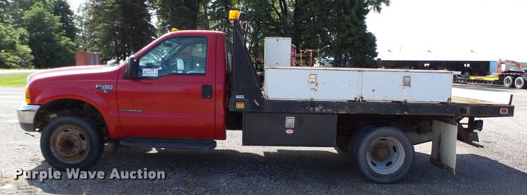 image for item K2064 2000 Ford F450 XLT Super Duty flatbed truck