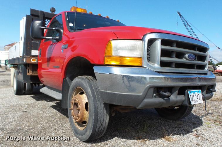 image for item K2064 2000 Ford F450 XLT Super Duty flatbed truck