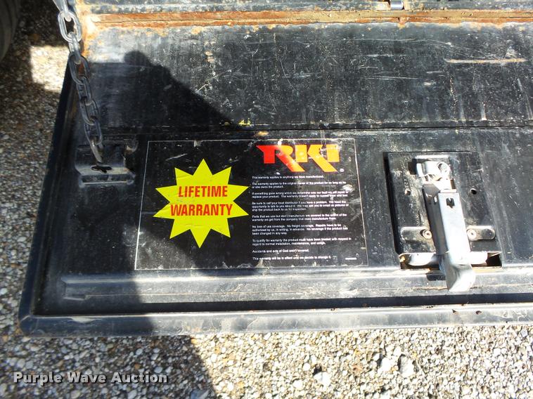 image for item K2064 2000 Ford F450 XLT Super Duty flatbed truck