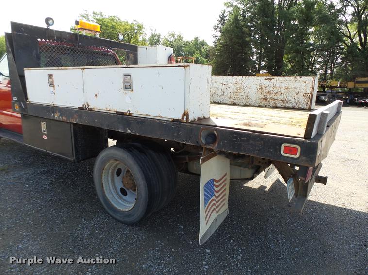 image for item K2064 2000 Ford F450 XLT Super Duty flatbed truck