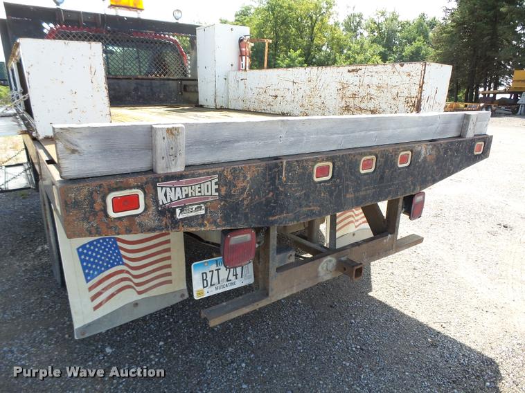 image for item K2064 2000 Ford F450 XLT Super Duty flatbed truck