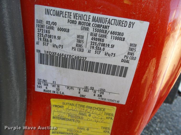 image for item K2064 2000 Ford F450 XLT Super Duty flatbed truck