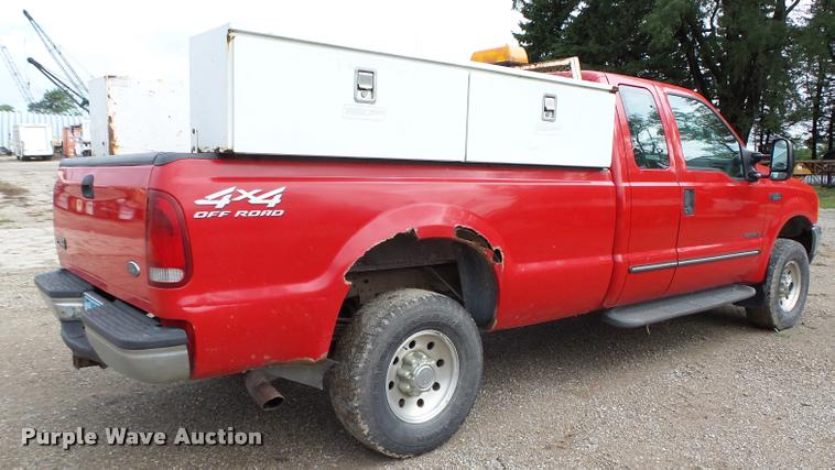 image for item K2065 2000 Ford F250 XLT Super Duty SuperCab pickup truck