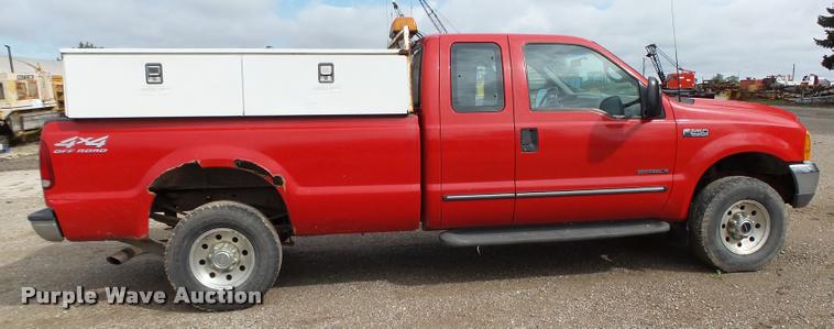 image for item K2065 2000 Ford F250 XLT Super Duty SuperCab pickup truck